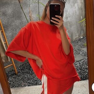 Luna Lane Oversized Mason Tee in Chili